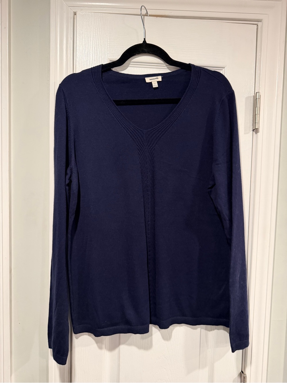 NWOT Talbots Size L Navy Blue V-Neck Cotton Sweater Long Sleeve Knit Pullove